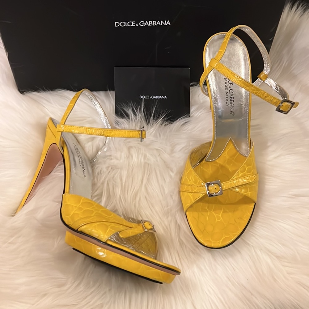 Dolce & Gabbana Platform Yellow High Heel Sandals